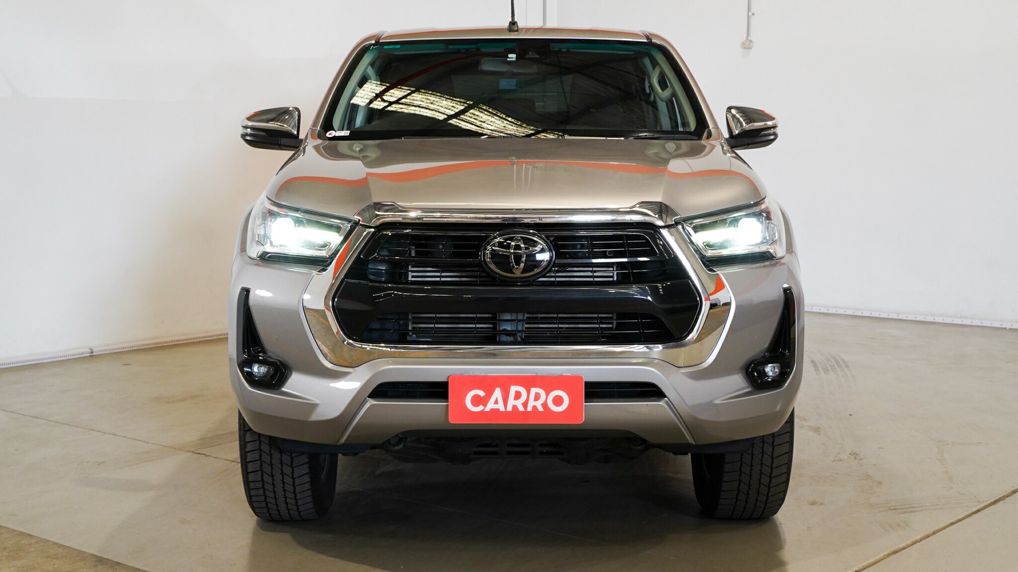 Toyota Hilux image 3