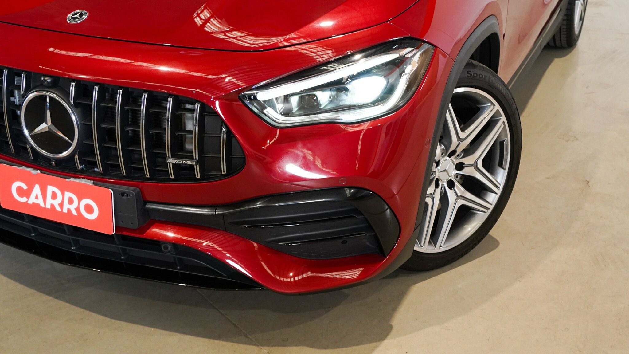 Mercedes Benz Gla-class image 2