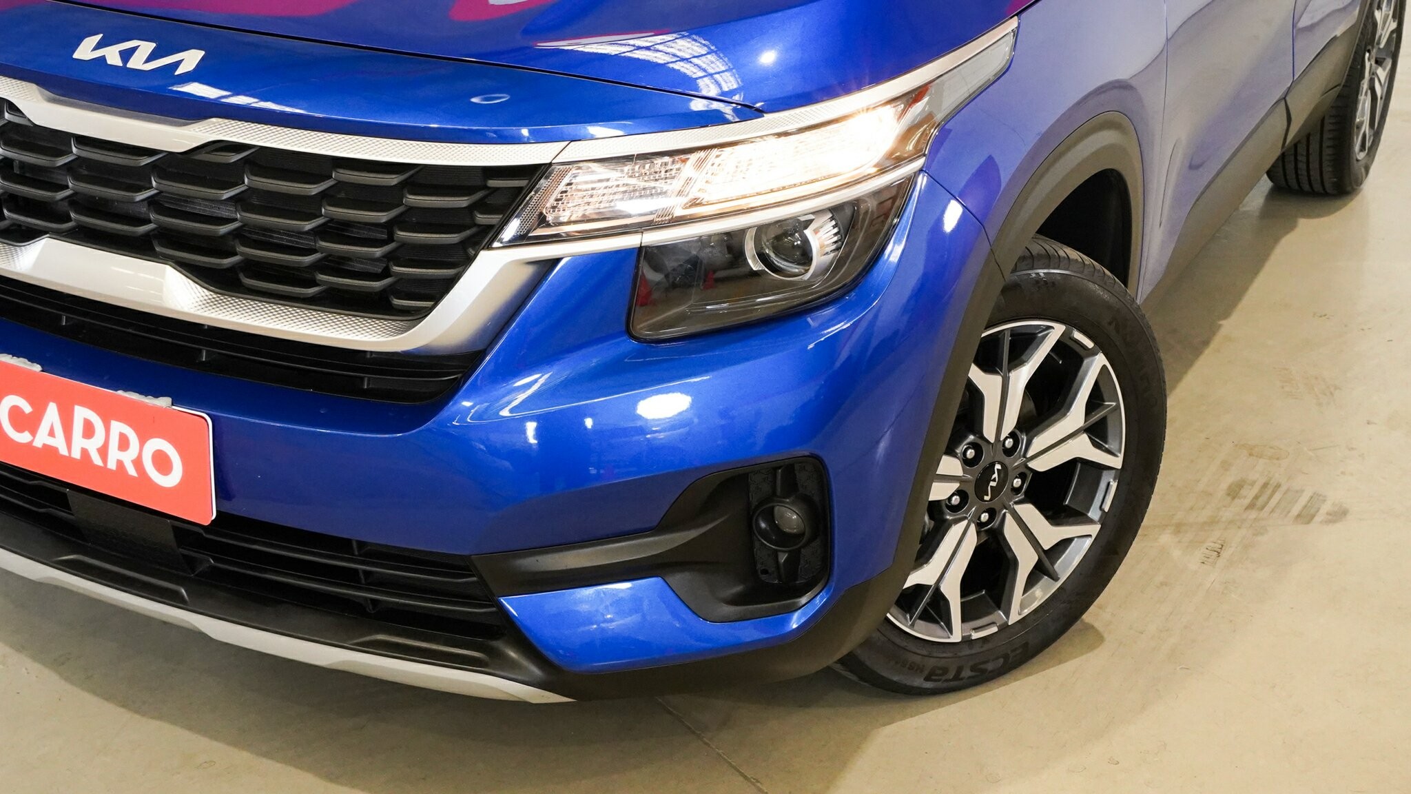 Kia Seltos image 2