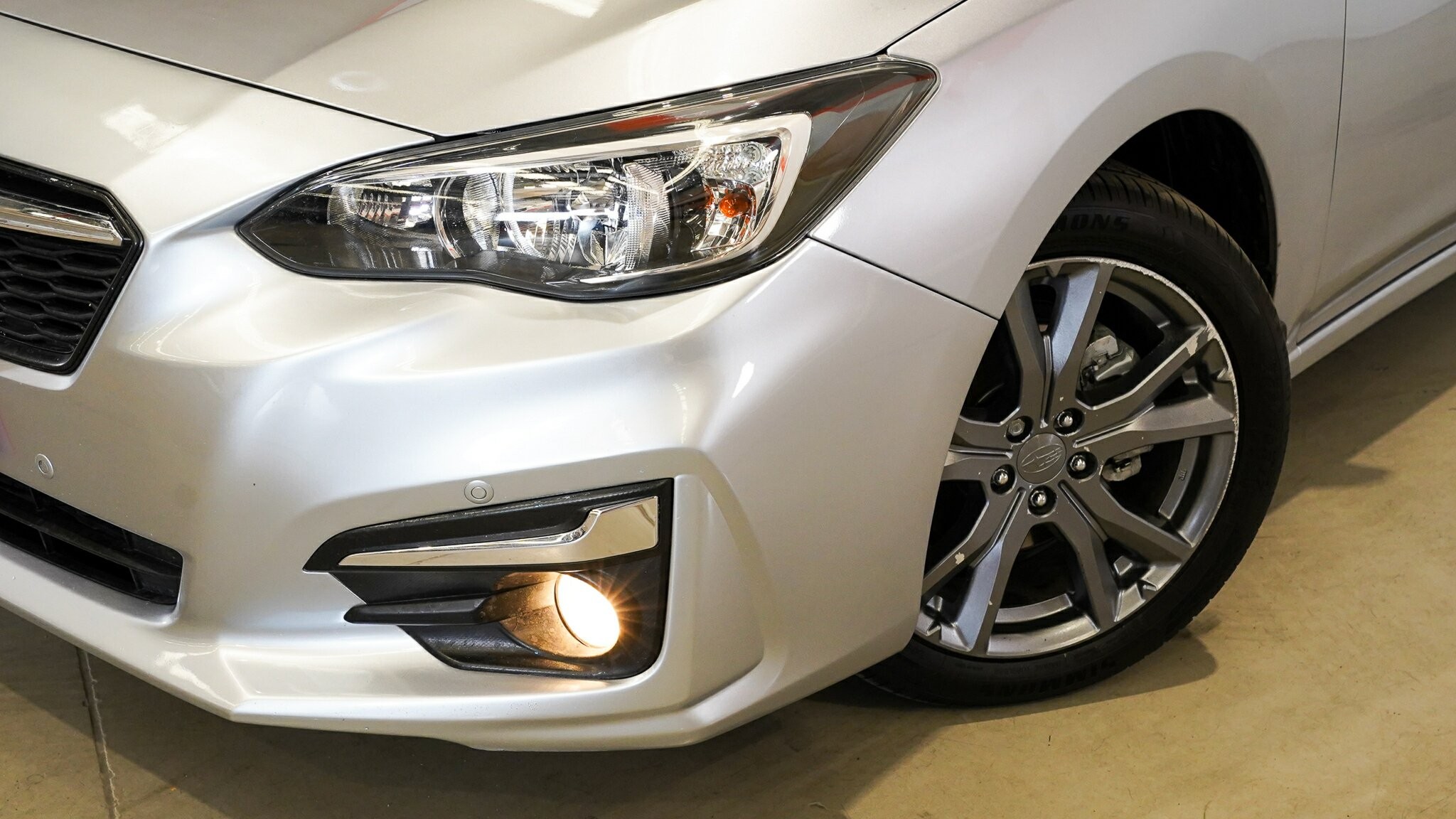 Subaru Impreza image 2