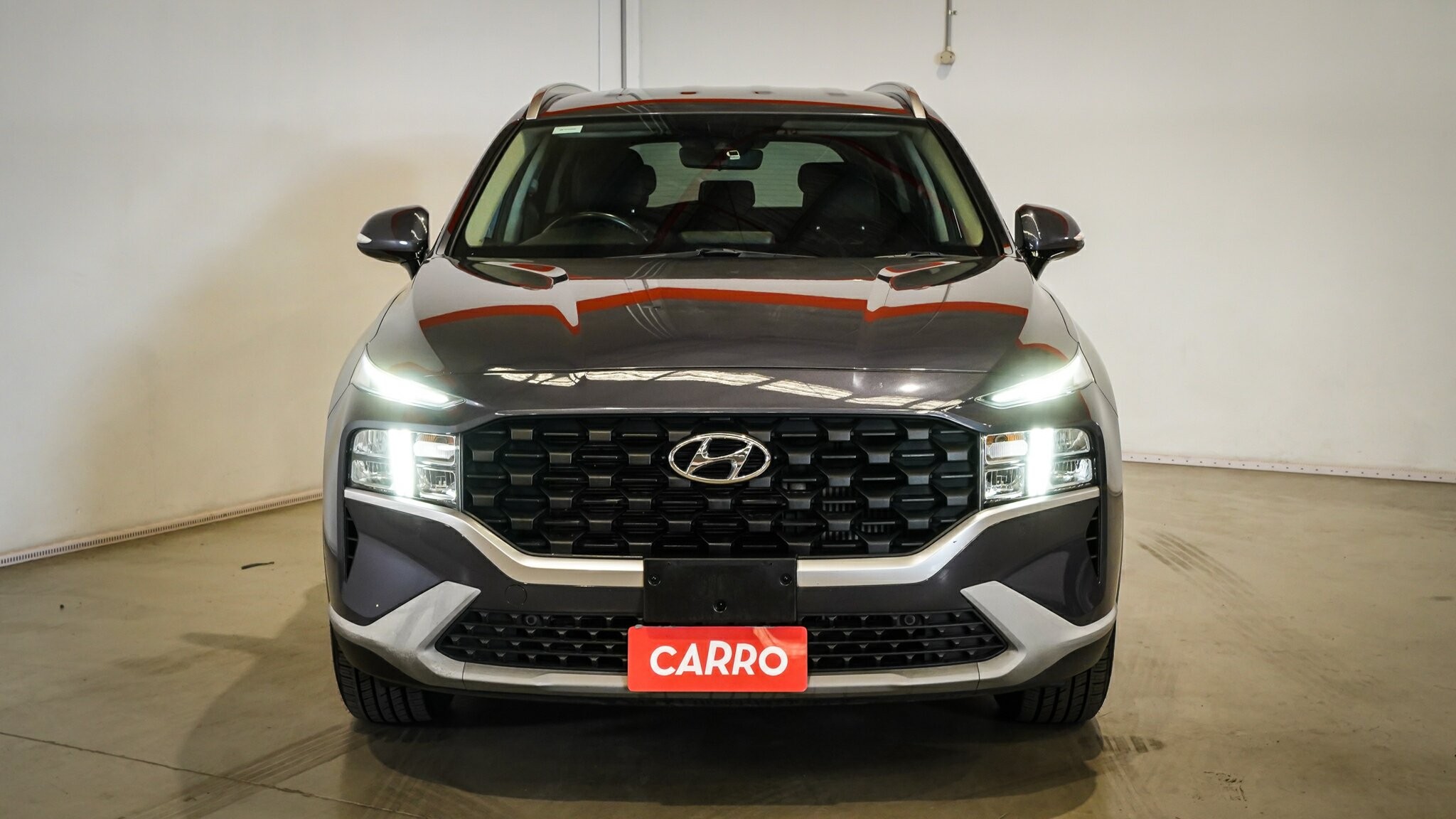 Hyundai Santa Fe image 3
