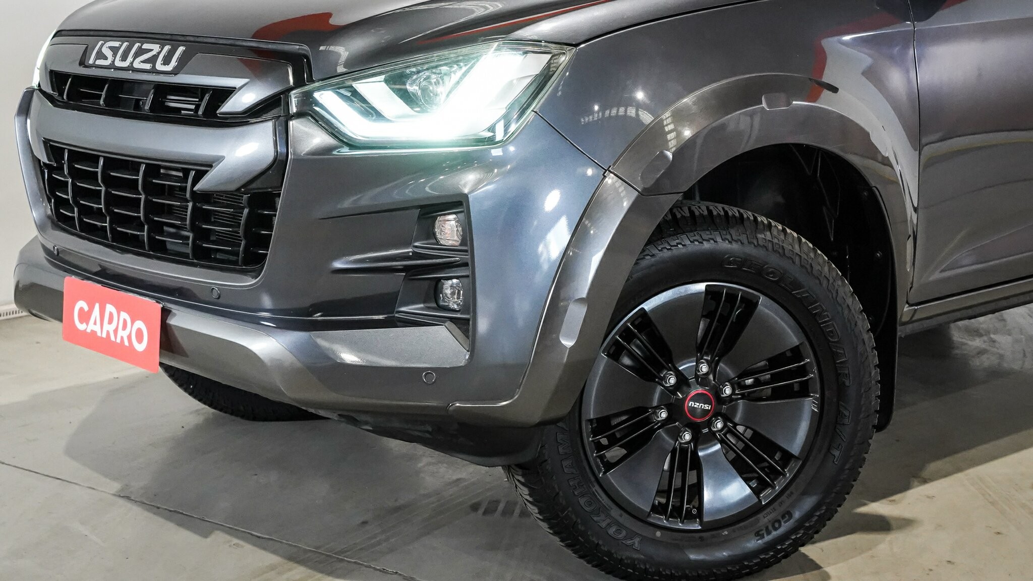 Isuzu D-max image 2