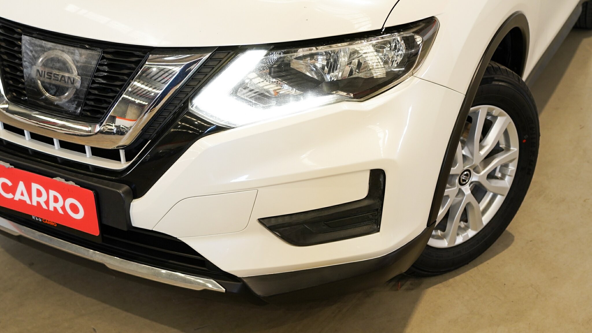 Nissan X-trail image 2