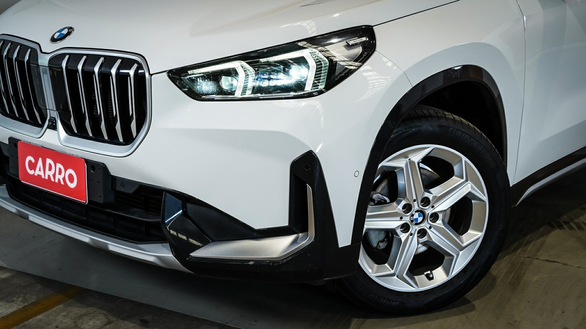 BMW X1 image 2