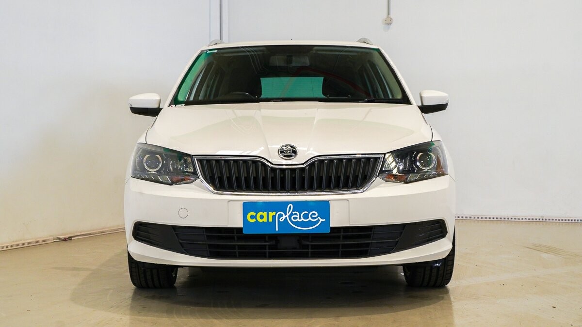 Skoda Fabia image 2