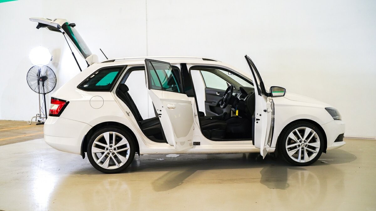 Skoda Fabia image 3