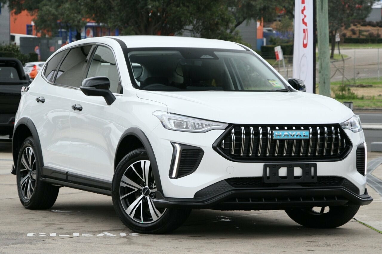 Gwm Haval Jolion image 1