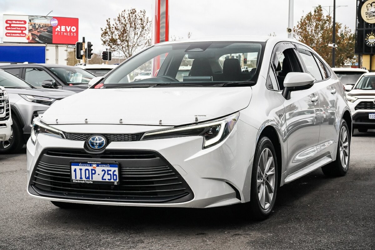 Toyota Corolla image 4