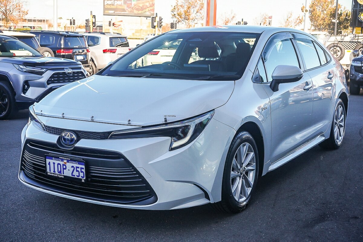 Toyota Corolla image 3