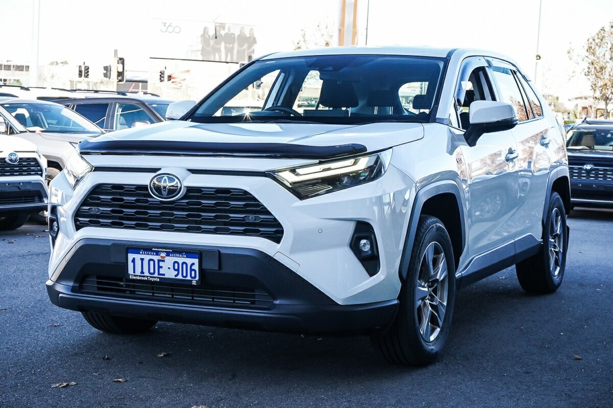 Toyota Rav4 image 4