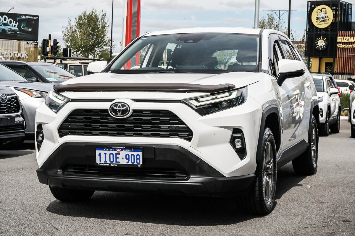 Toyota Rav4 image 4