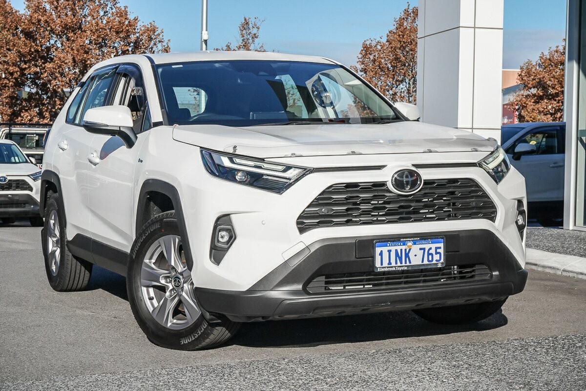 Toyota Rav4 image 1
