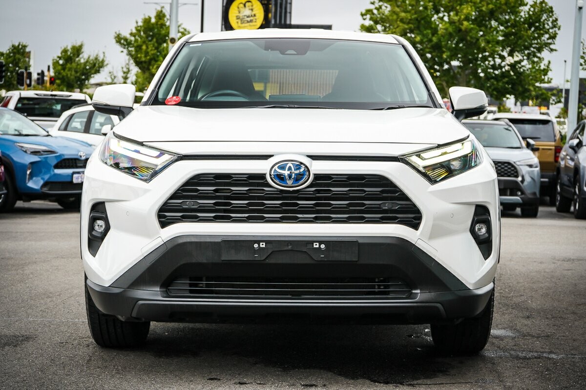Toyota Rav4 image 3