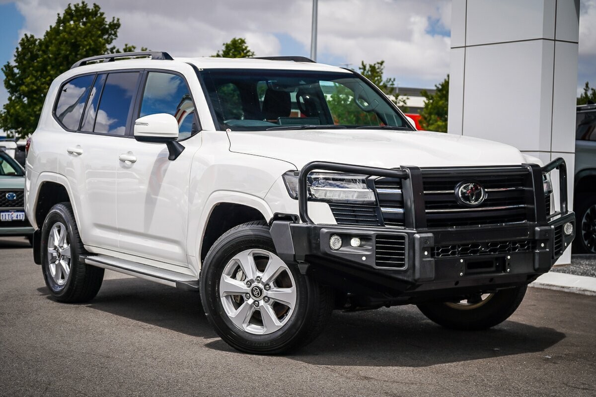 Toyota Landcruiser image 1