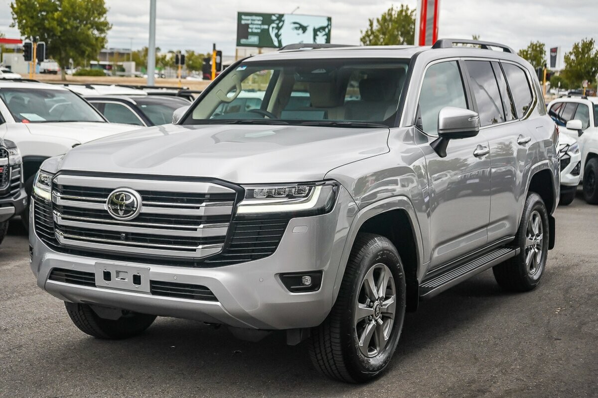 Toyota Landcruiser image 4