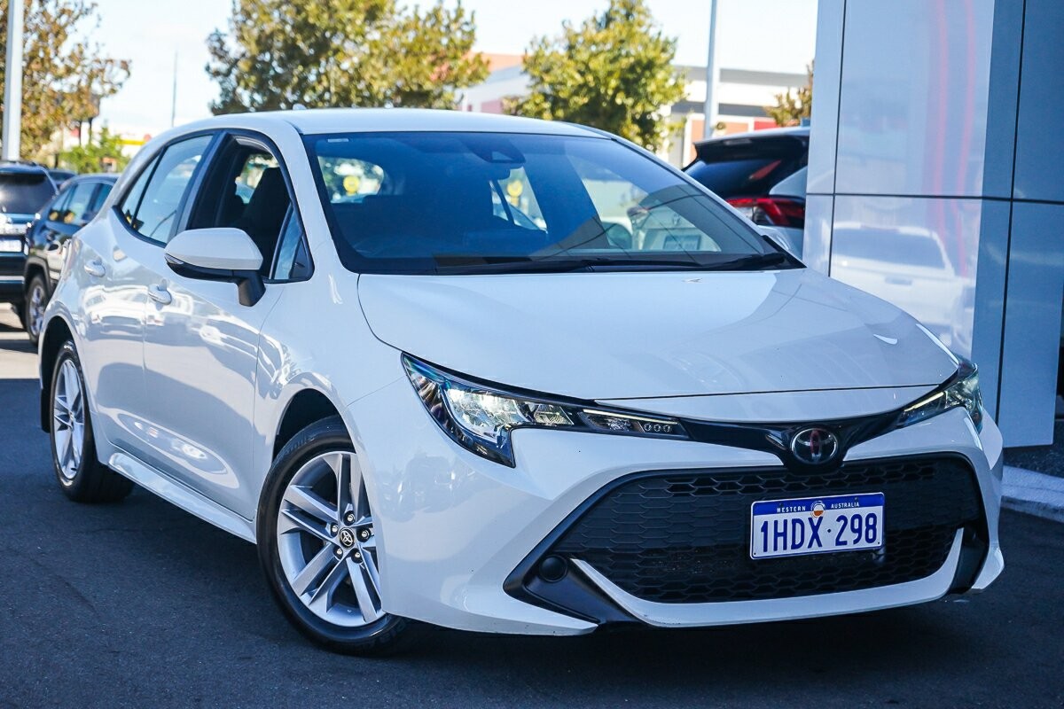 Toyota Corolla image 1