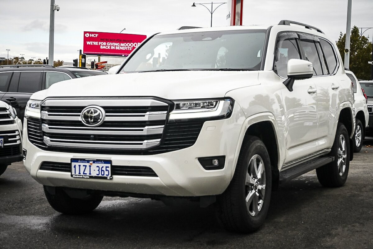 Toyota Landcruiser image 4