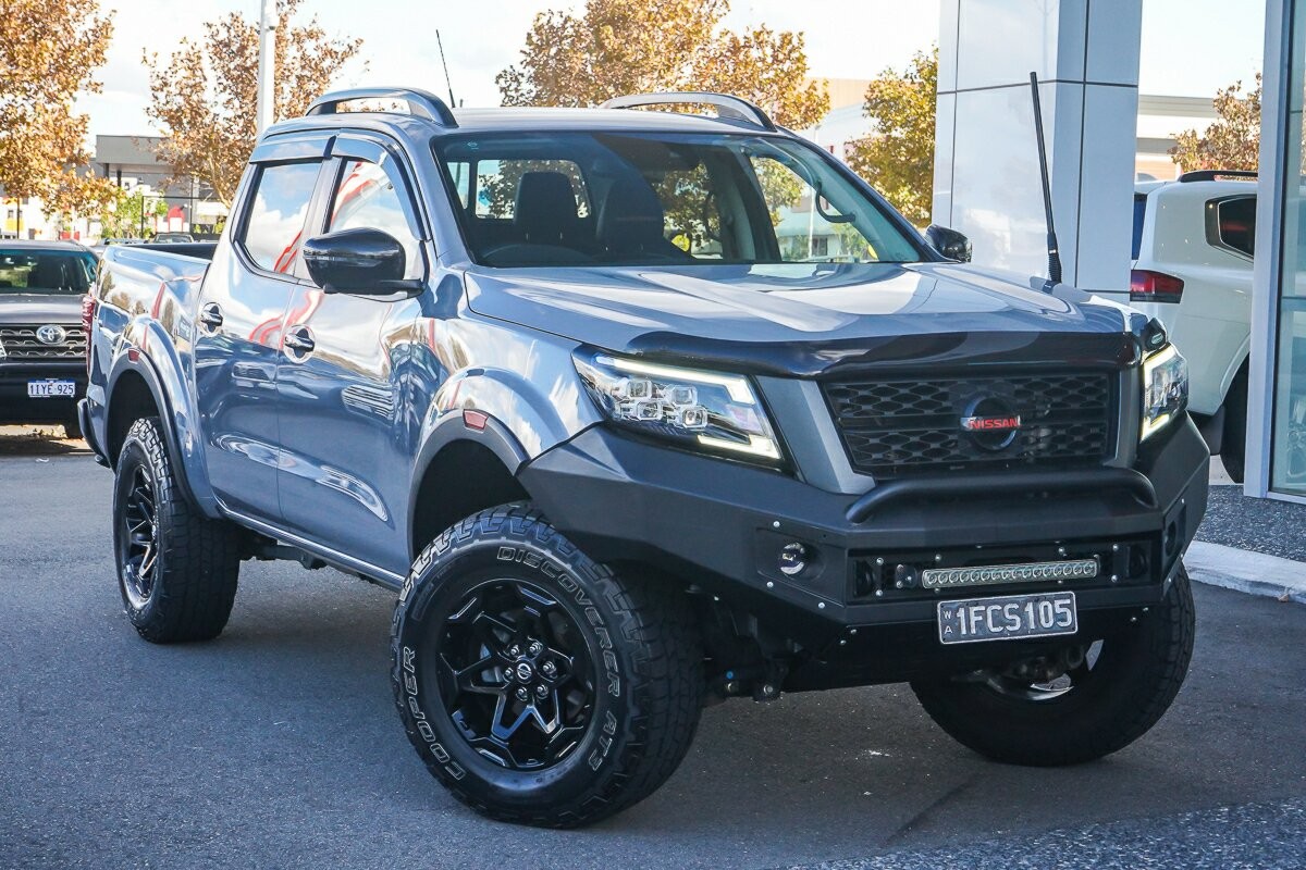 Nissan Navara image 1