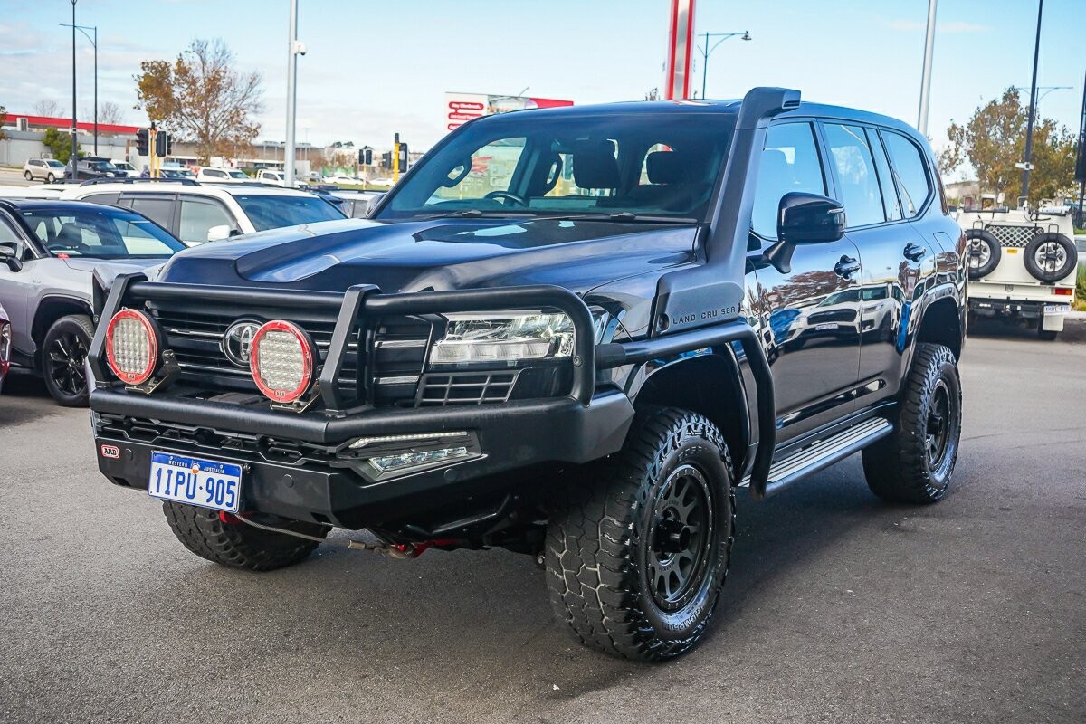 Toyota Landcruiser image 4