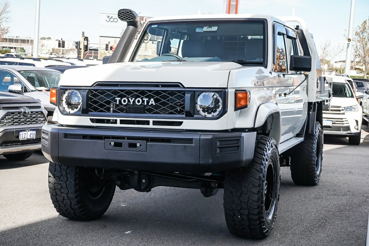 Toyota Landcruiser image 4