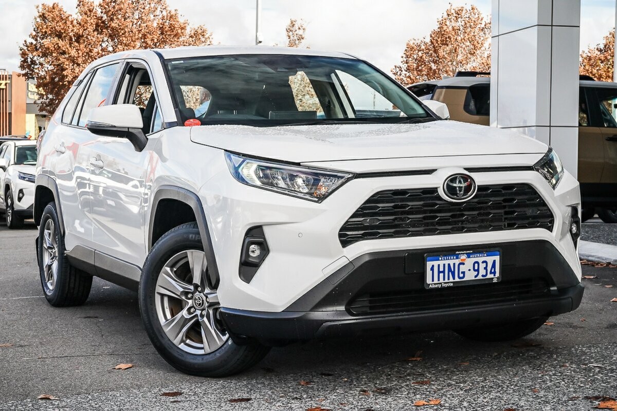 Toyota Rav4 image 1