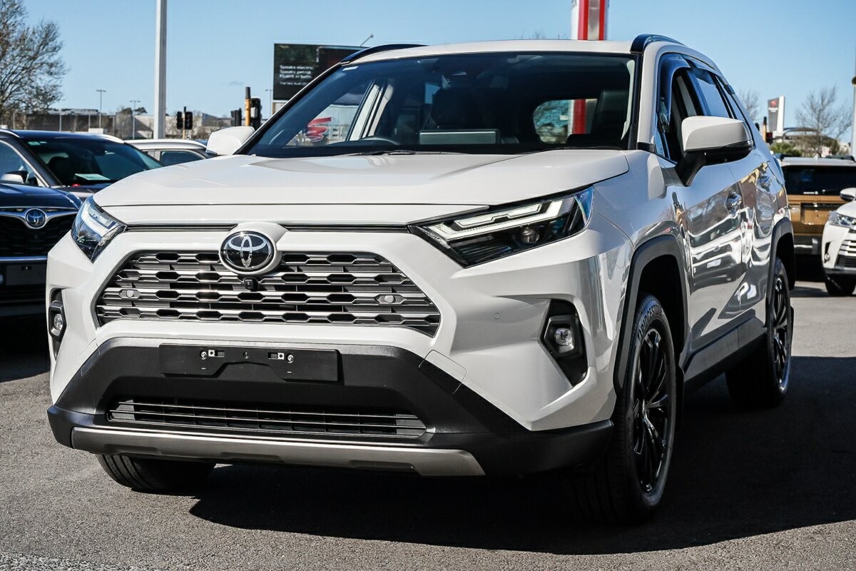 Toyota Rav4 image 4