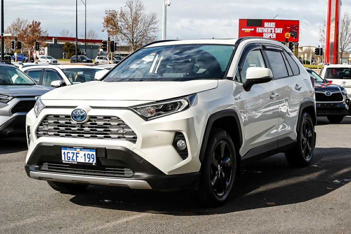 Toyota Rav4 image 4