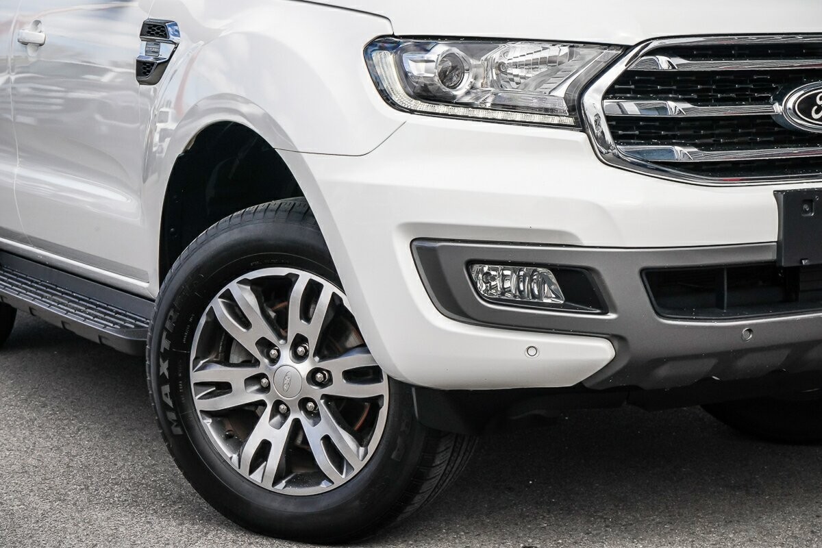 Ford Everest image 2