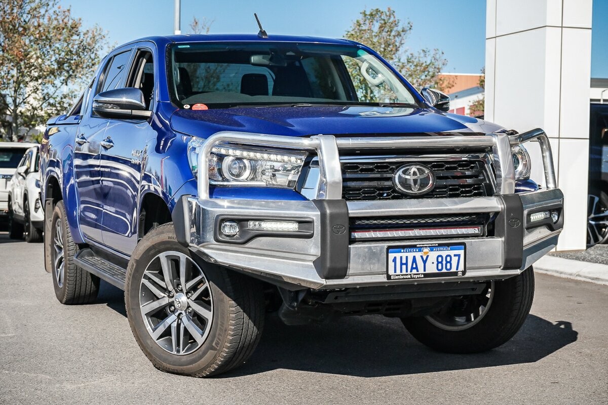 Toyota Hilux image 1