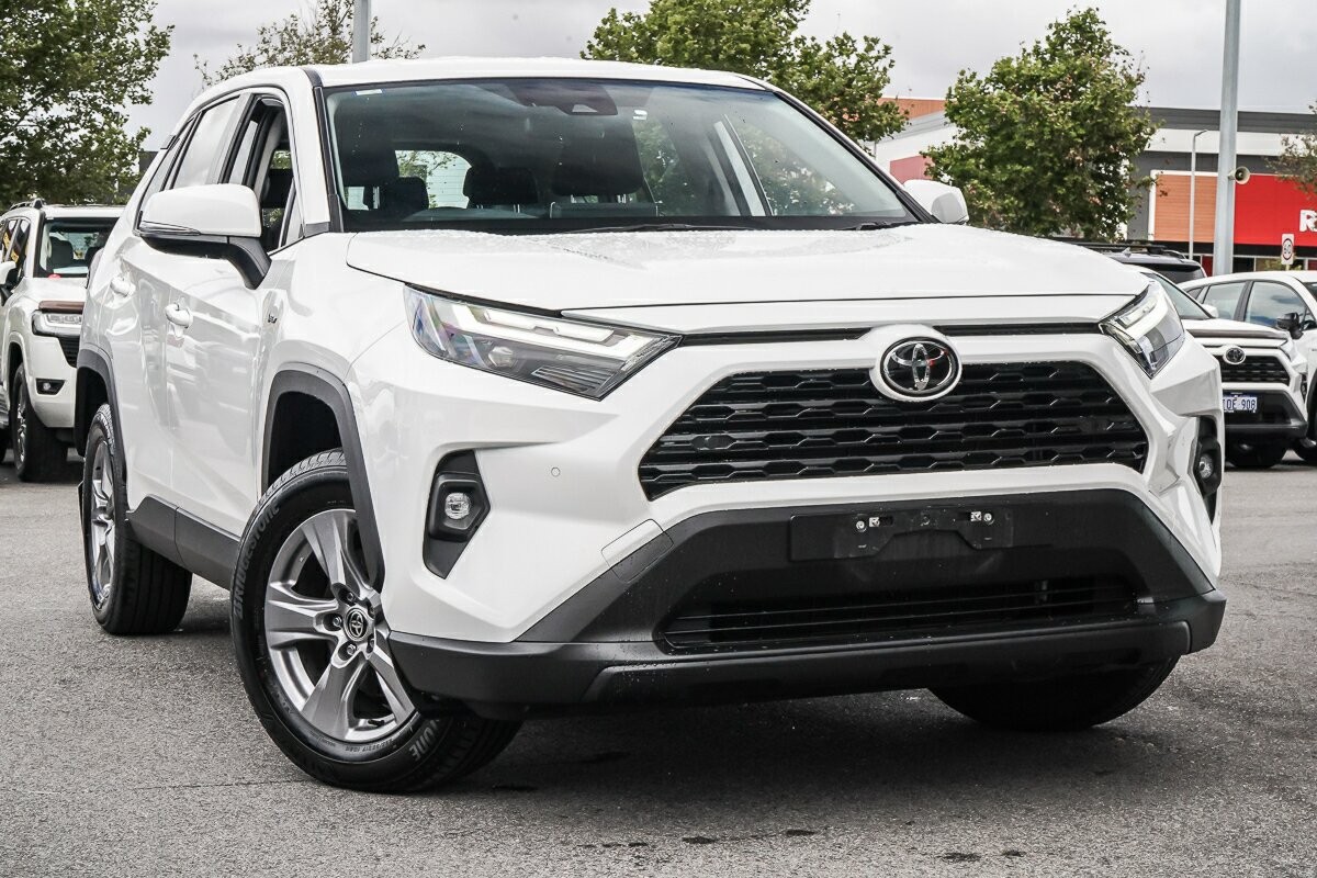 Toyota Rav4 image 1