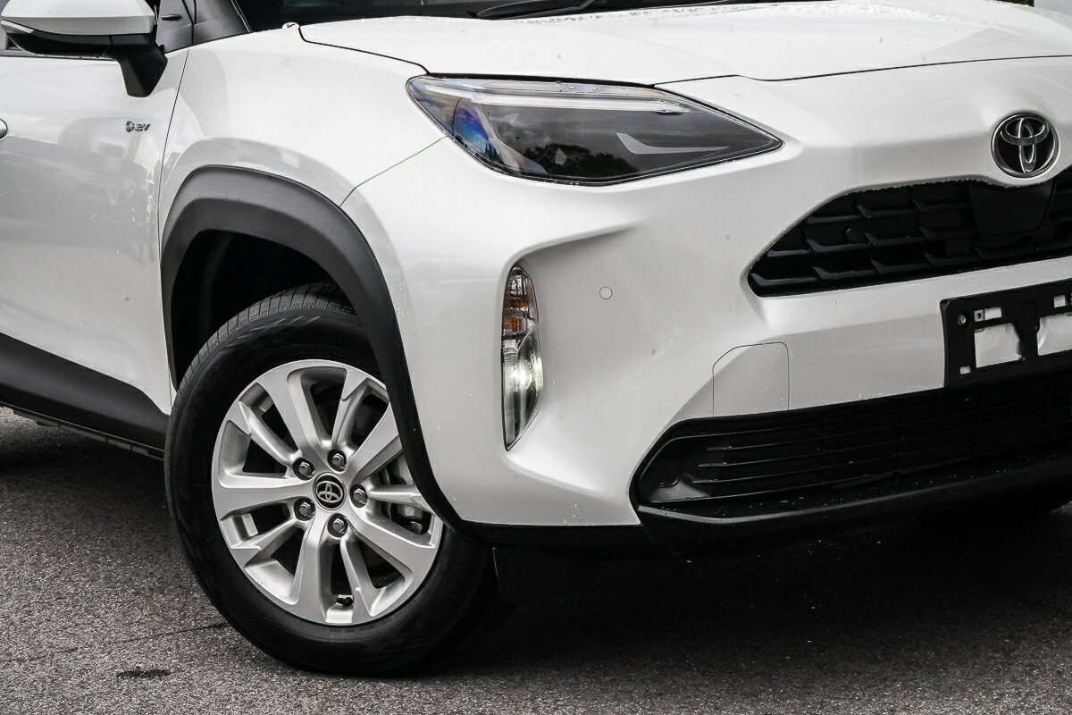 Toyota Yaris Cross image 2