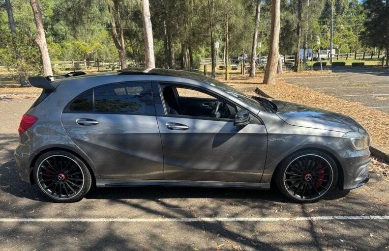 Mercedes Benz A-class image 2