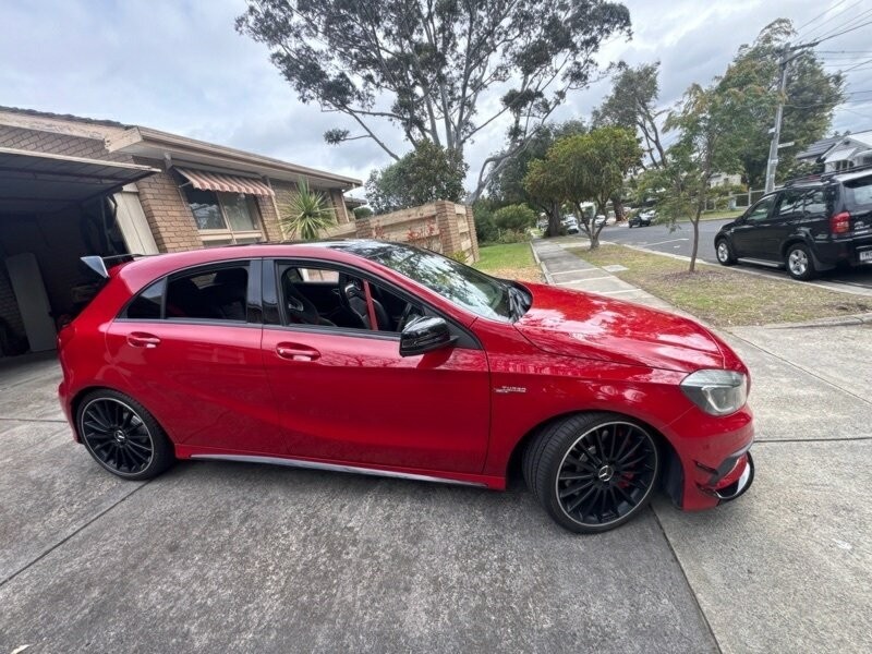 Mercedes Benz A-class image 2