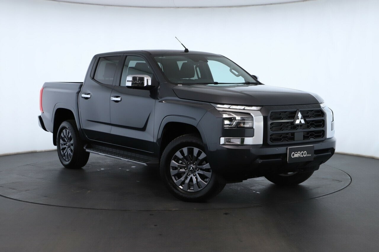 Mitsubishi Triton image 1