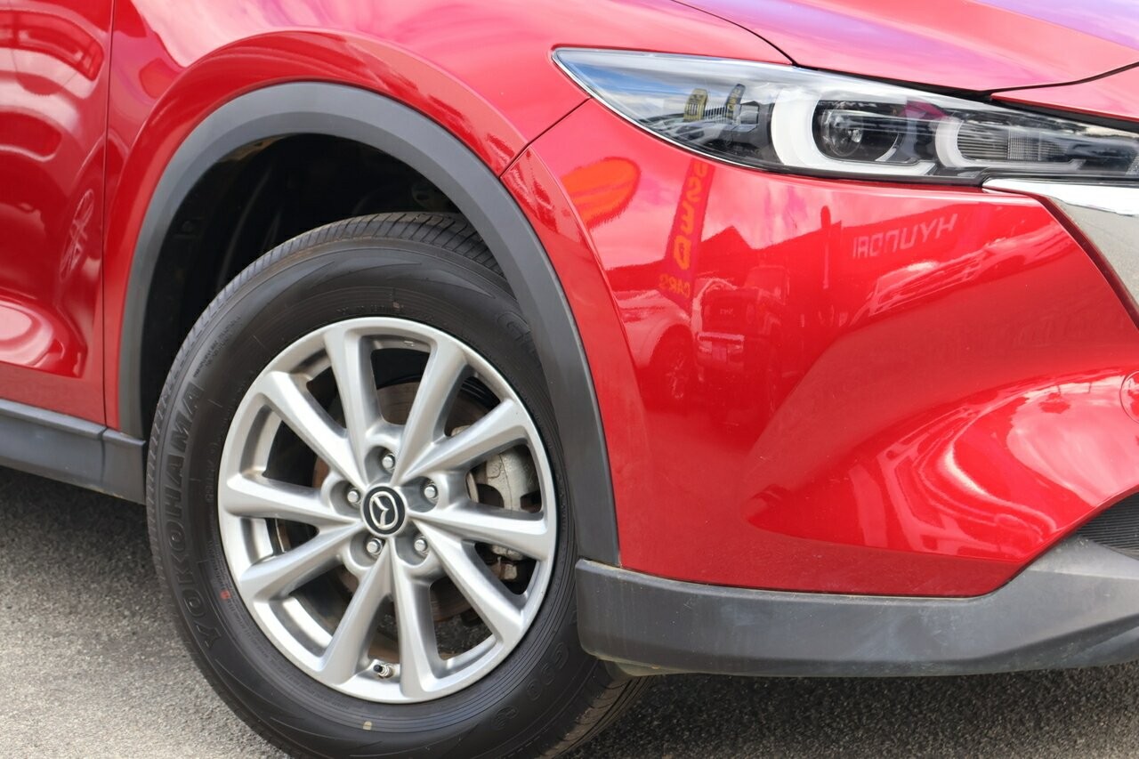 Mazda Cx-5 image 2