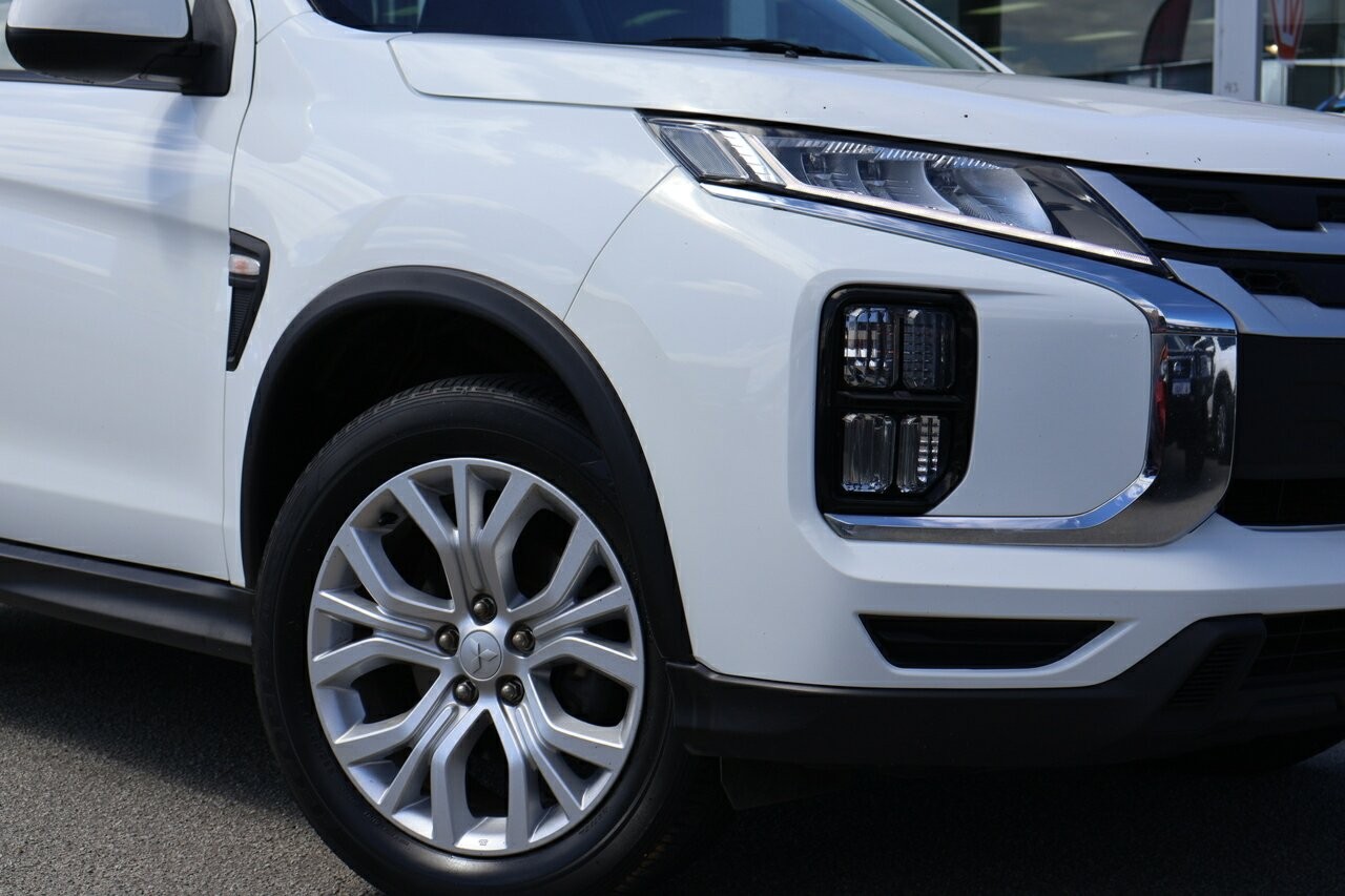 Mitsubishi Asx image 2