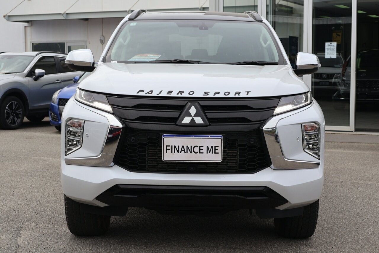 Mitsubishi 2023 Mitsubishi Qf Pajero Sport Gsr image 3