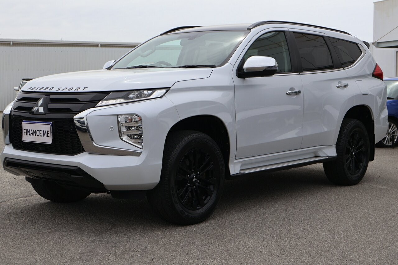 Mitsubishi 2023 Mitsubishi Qf Pajero Sport Gsr image 4