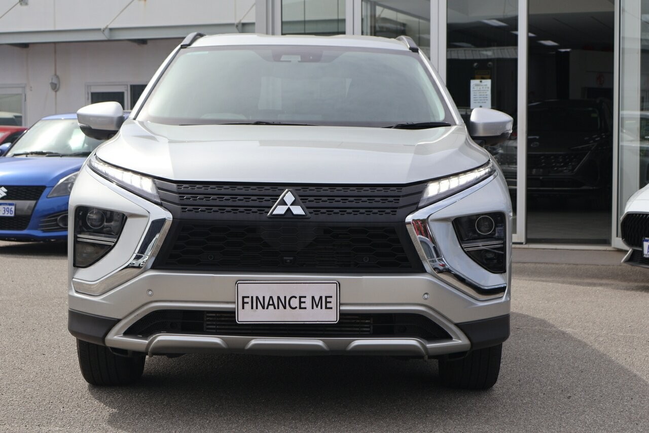 Mitsubishi Eclipse Cross image 3