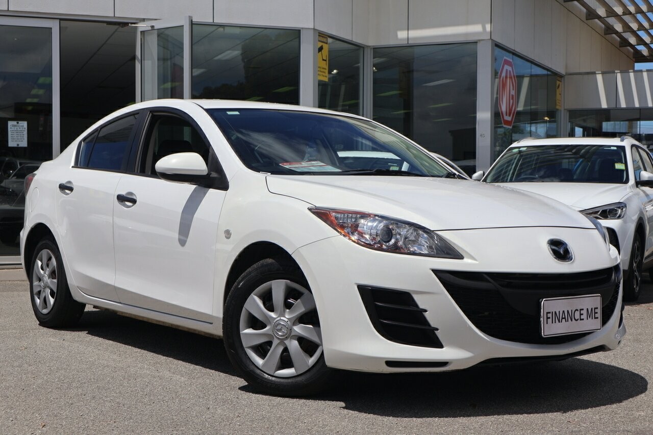 Mazda 3 image 1