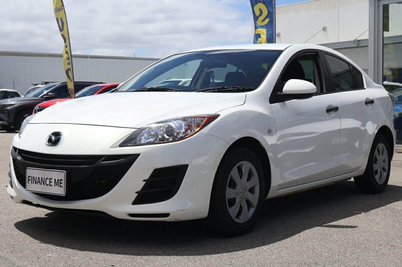 Mazda 3 image 4