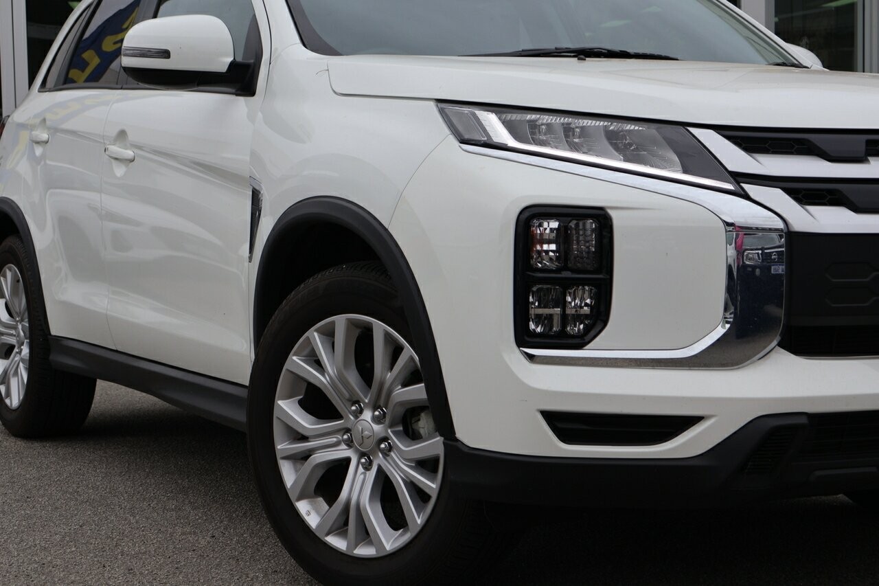 Mitsubishi Asx image 2