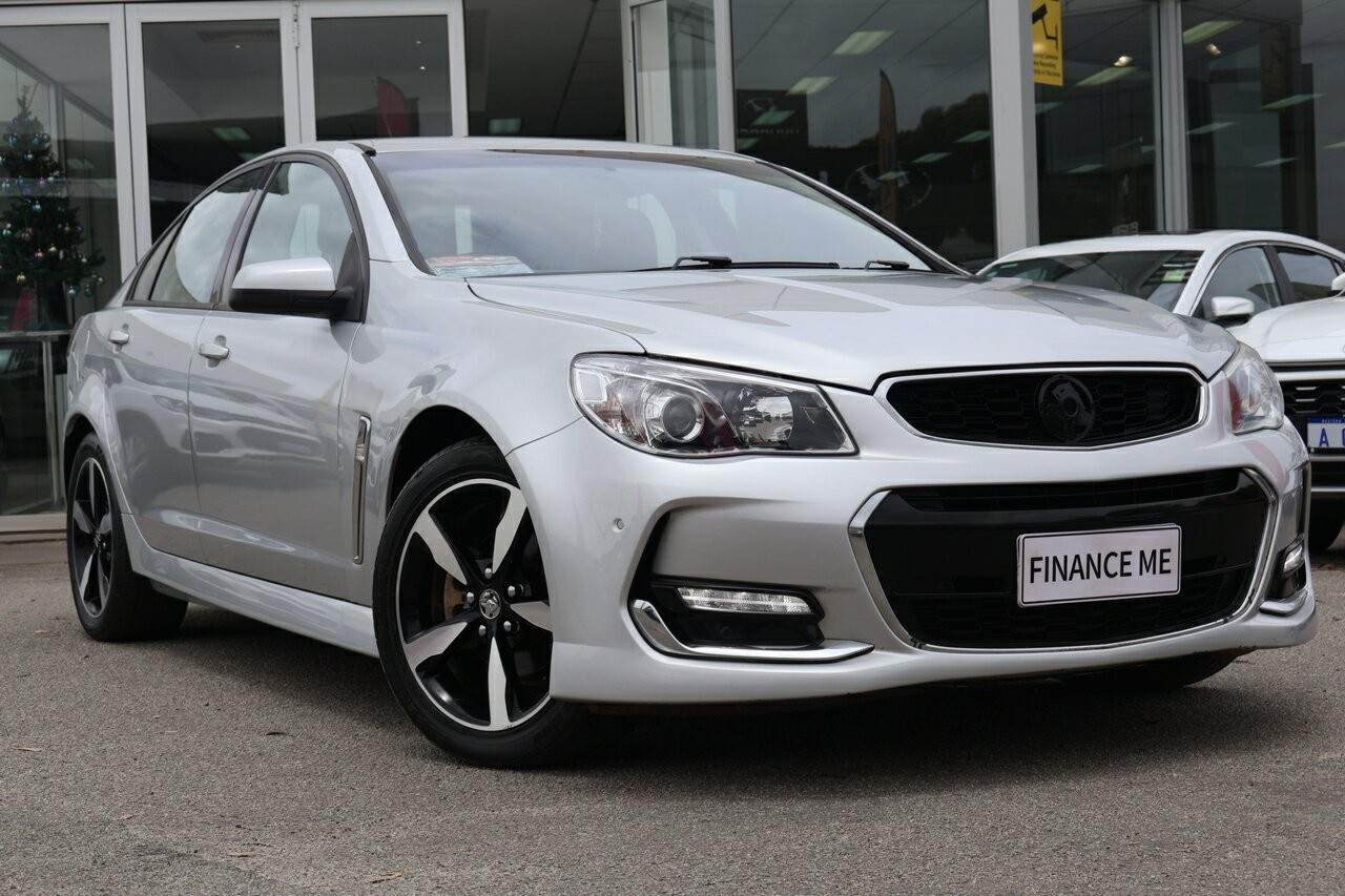 Holden Commodore image 1