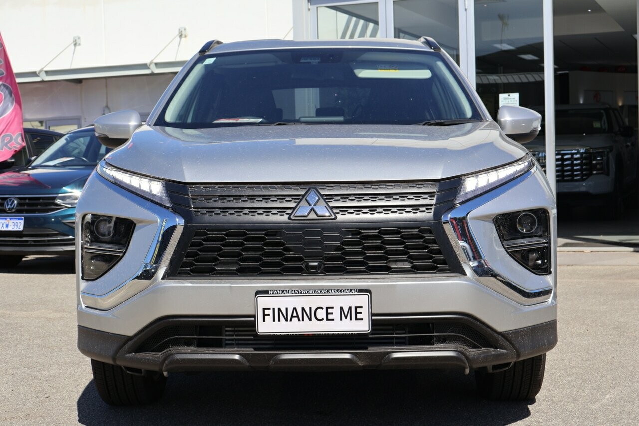 Mitsubishi Eclipse Cross image 3