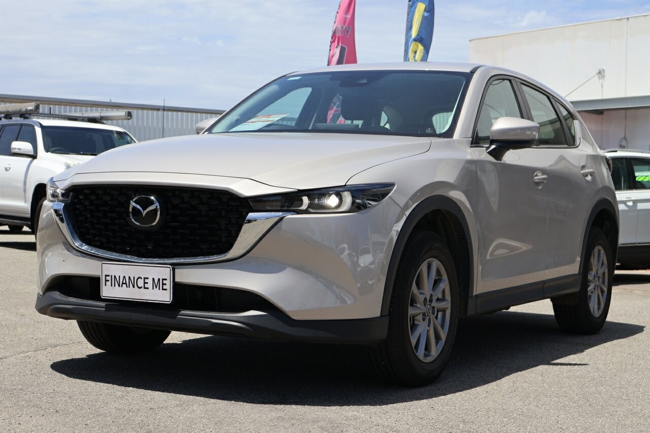 Mazda Cx-5 image 4