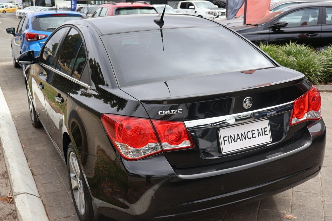 Holden Cruze Z-series image 3