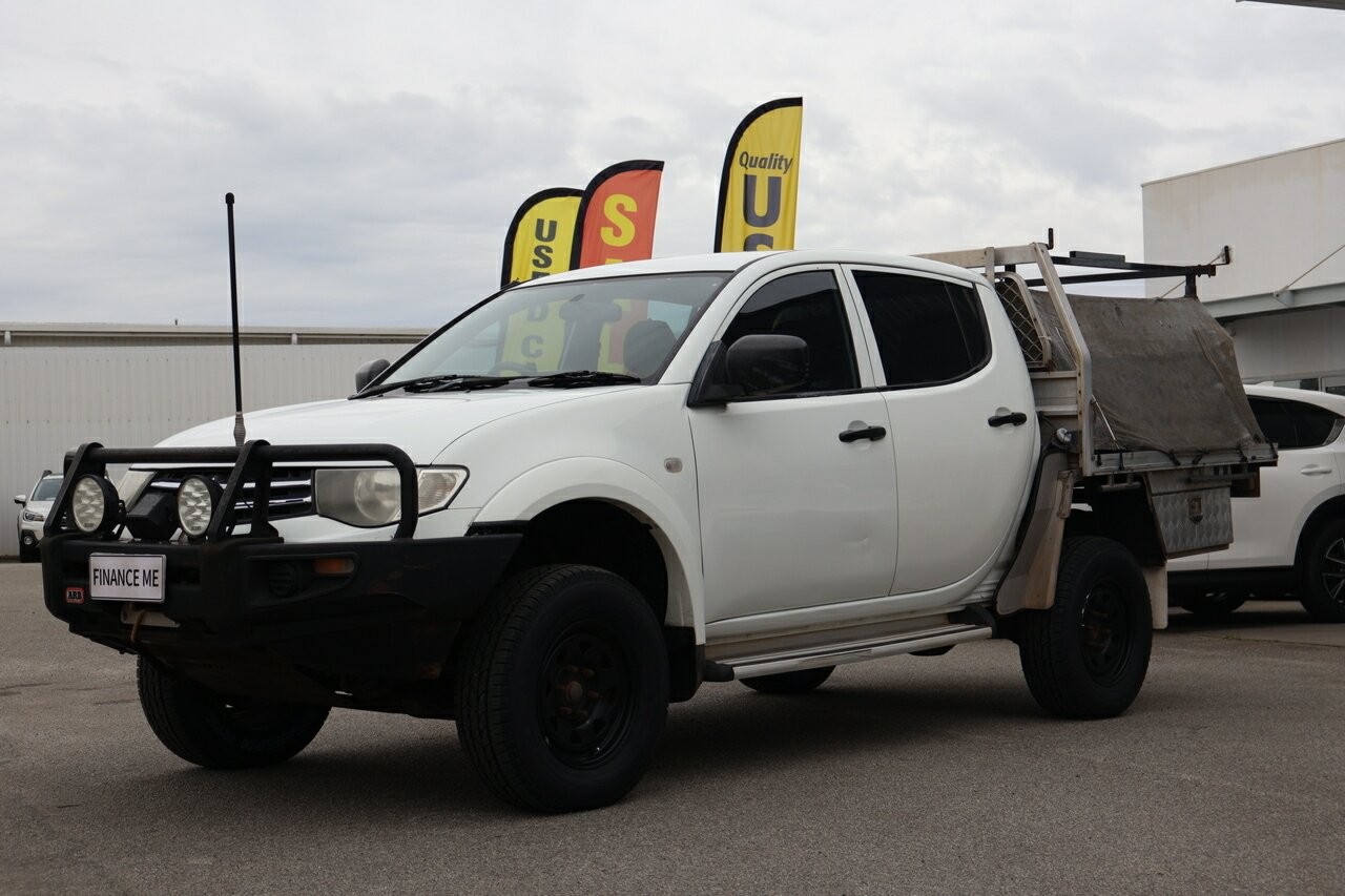 Mitsubishi Triton image 3