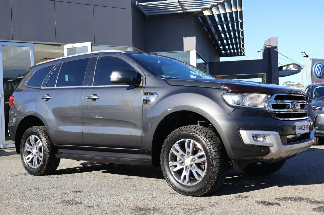 Ford Everest image 1