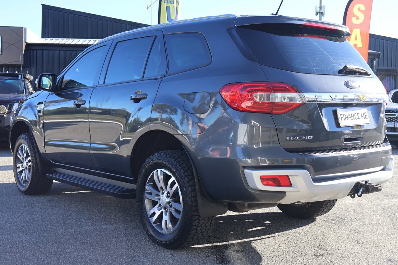 Ford Everest image 4