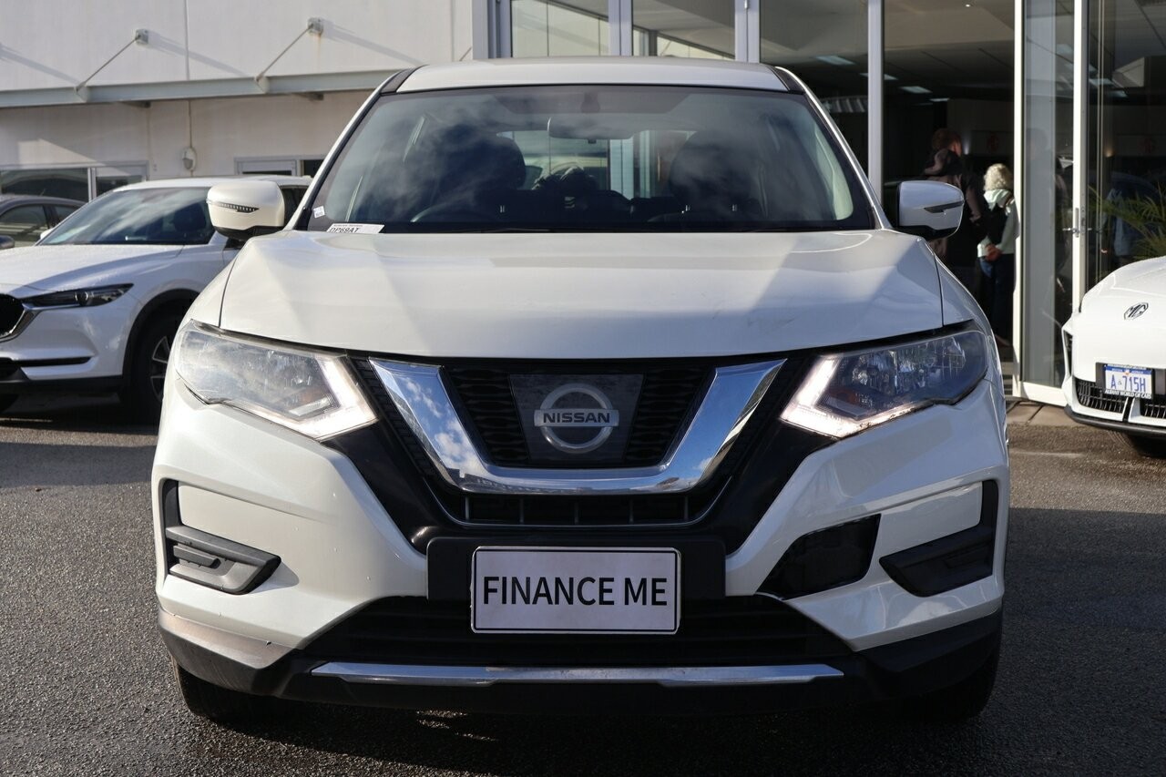 Nissan X-trail image 2